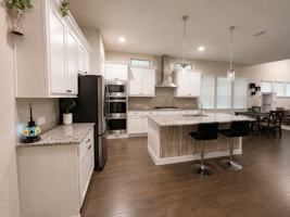 featured image of 2231 English Ivy Rd