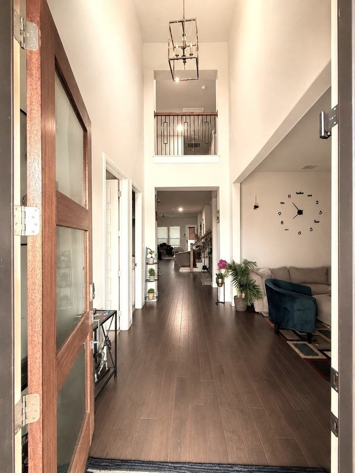 2231 English Ivy Rd - Photo 3 of 19