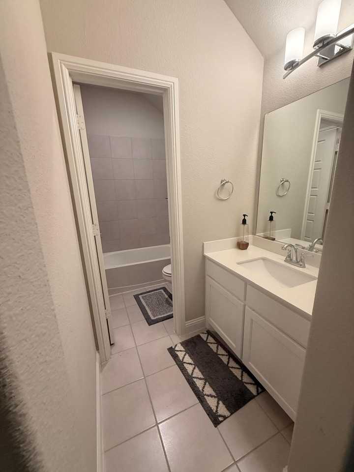2231 English Ivy Rd - Photo 7 of 19