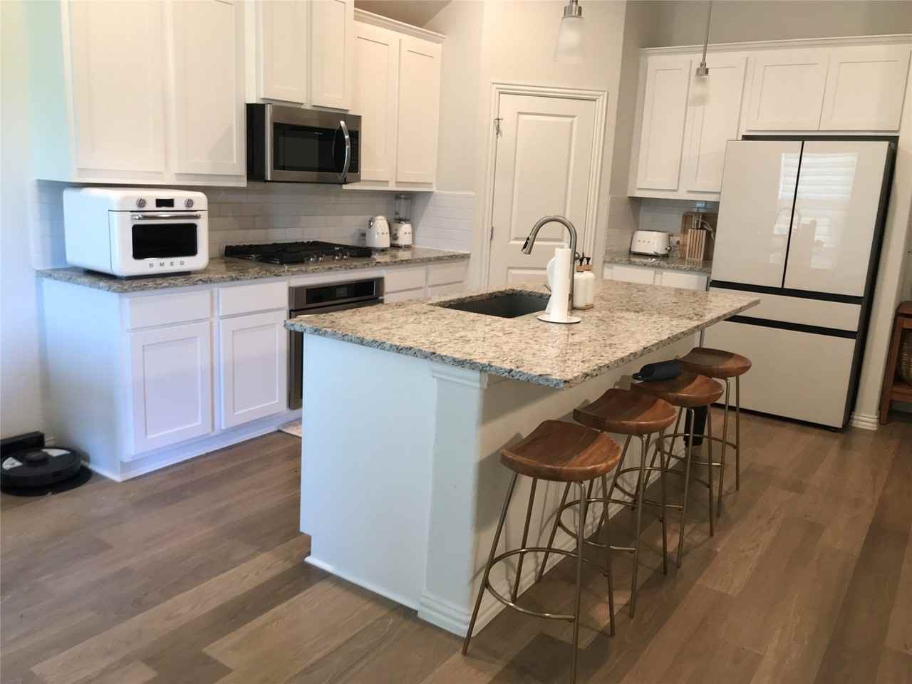 2806 Steeple Chase Dr - Photo 4 of 13