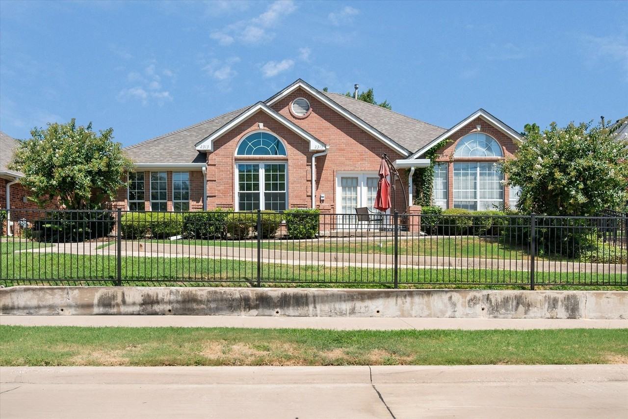2313 Ragland Rd
