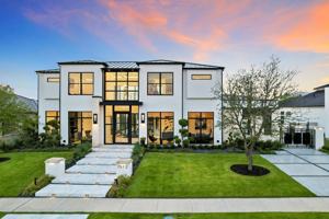 featured image of 1572 Courtland Dr