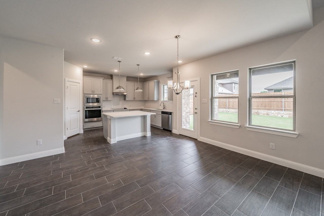 224 Gardenia Dr - Photo 6 of 40