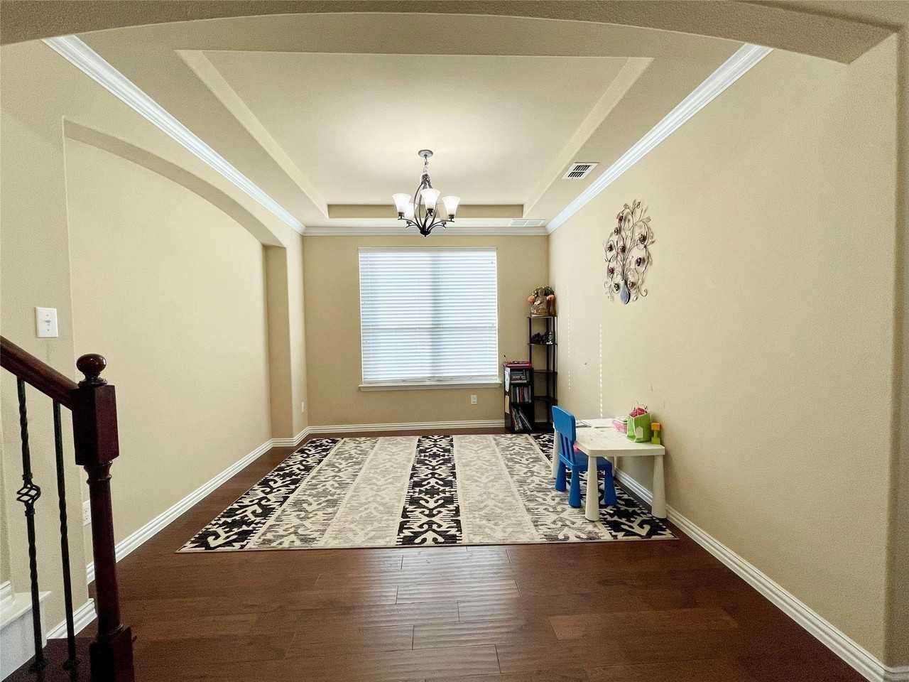 2680 Costa Mesa Dr - Photo 6 of 37