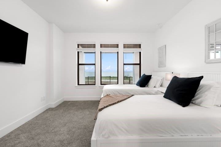 8609 Secretariat Dr - Photo 5 of 34