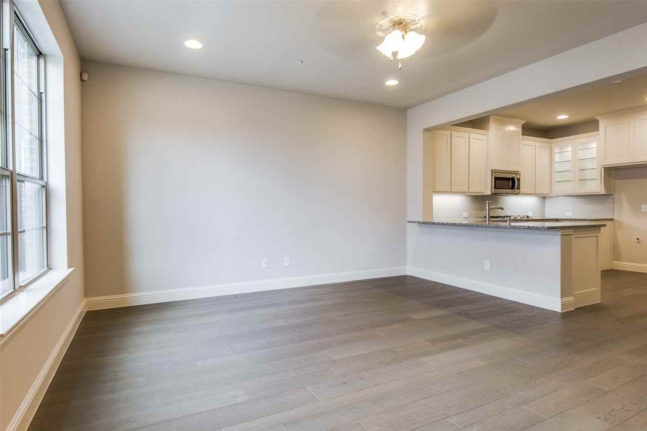 4670C Rhett Ln - Photo 5 of 25