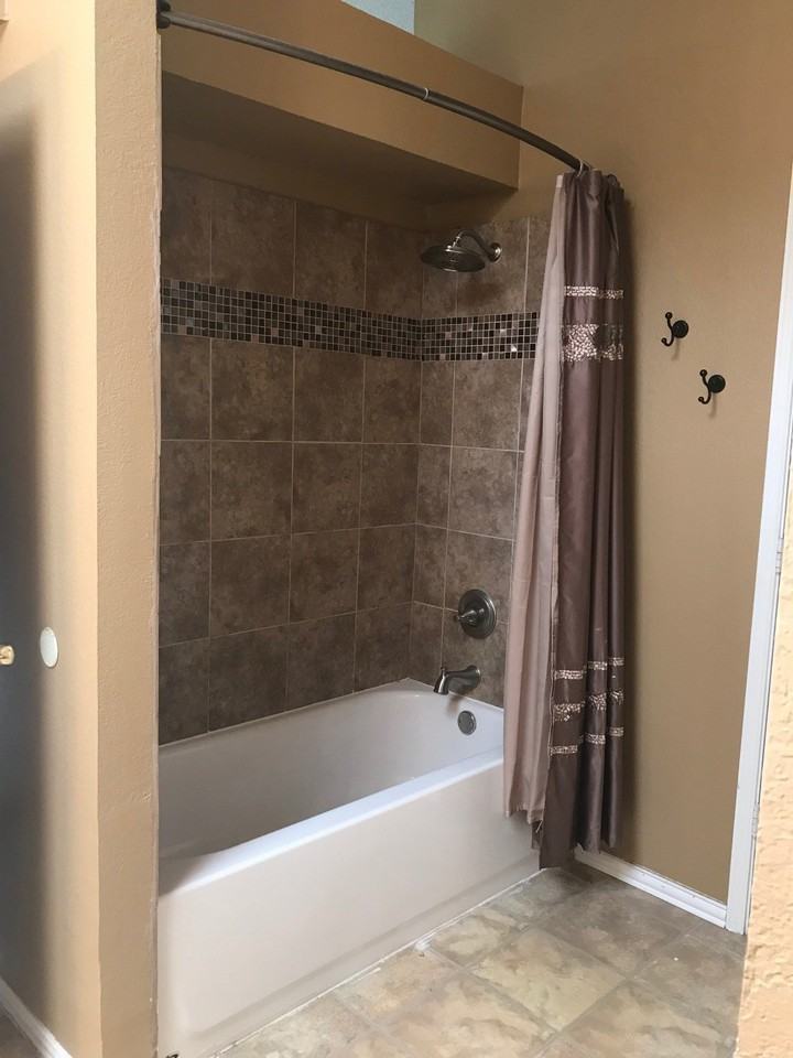 702 Long Hill Ct - Photo 6 of 13