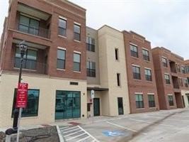 featured image of 112 E Greenhill Ln #304