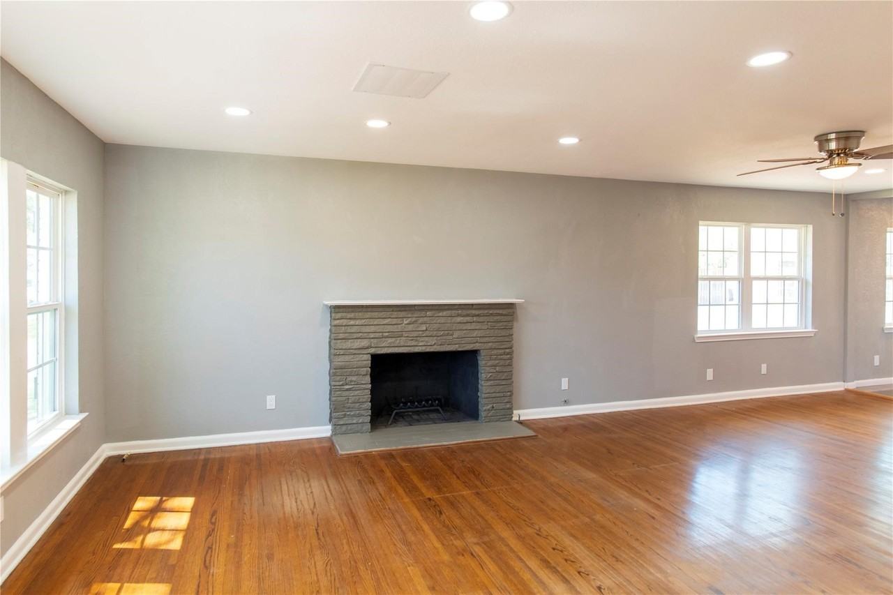 7543 Colgate Ave - Photo 6 of 29