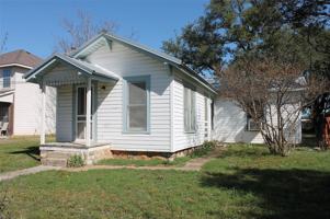 featured image of 407 Paluxy St