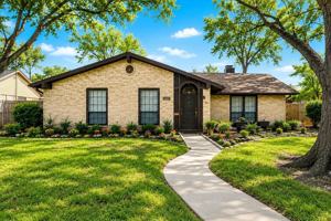 featured image of 2309 Richwood Dr
