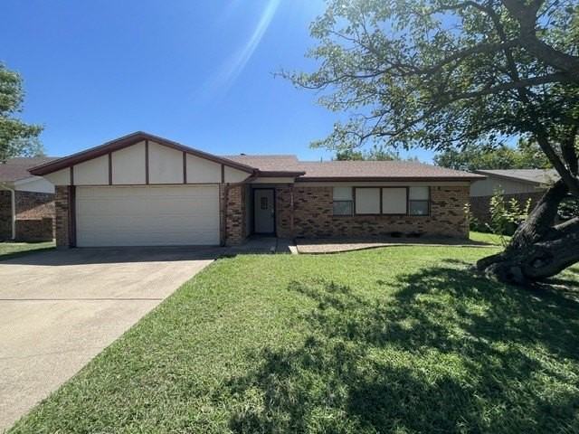 7536 Meadowlark Ln N - Photo 2 of 27
