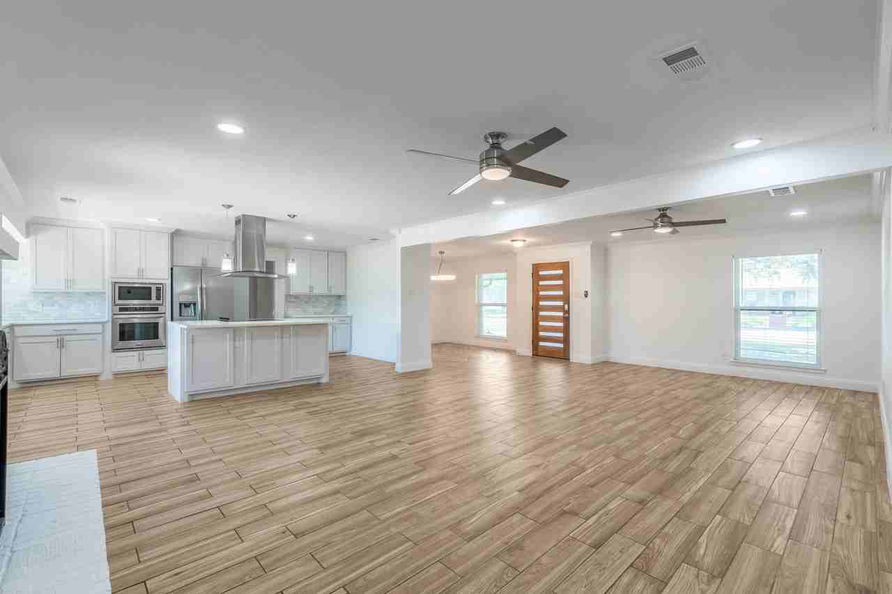 13147 Rosser Rd - Photo 3 of 25