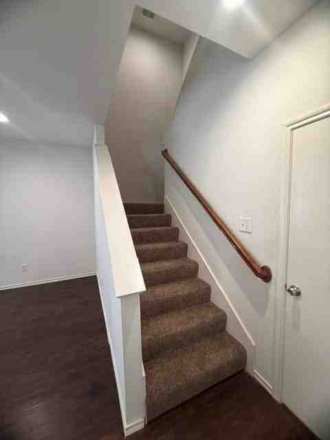 5417 Prairie Ln - Photo 6 of 16