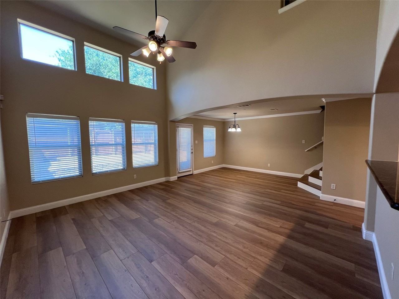 1166 Landon Ln - Photo 4 of 15