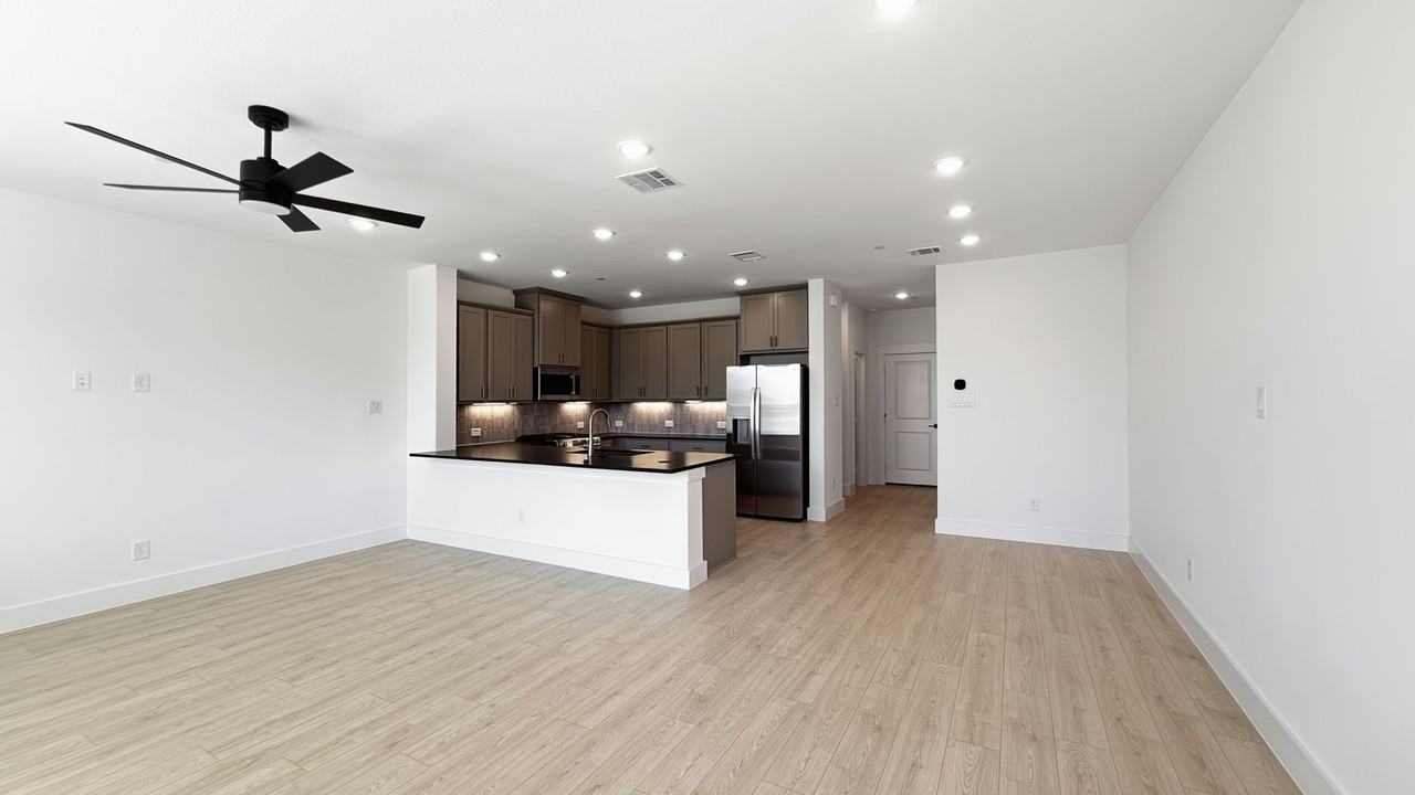 2525 Brunswick Way - Photo 7 of 19