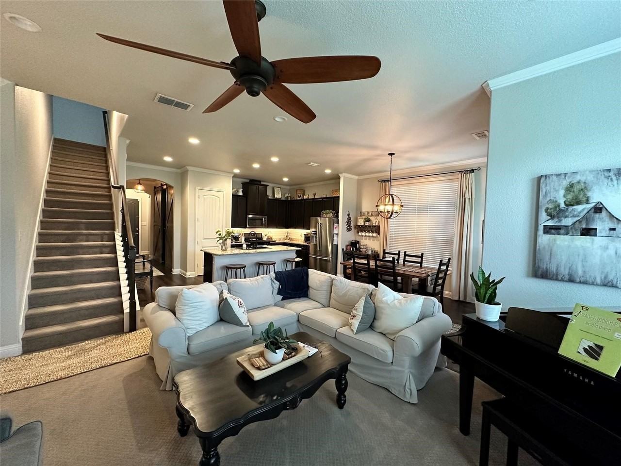 1609 Meadow Trail Ln - Photo 4 of 18