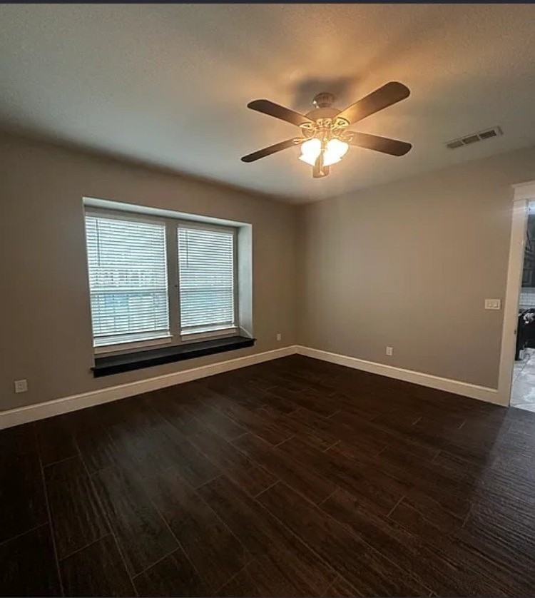 2535 Marburg St - Photo 3 of 6