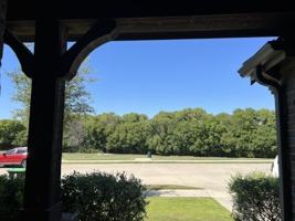 featured image of 724 Water Garden Cir
