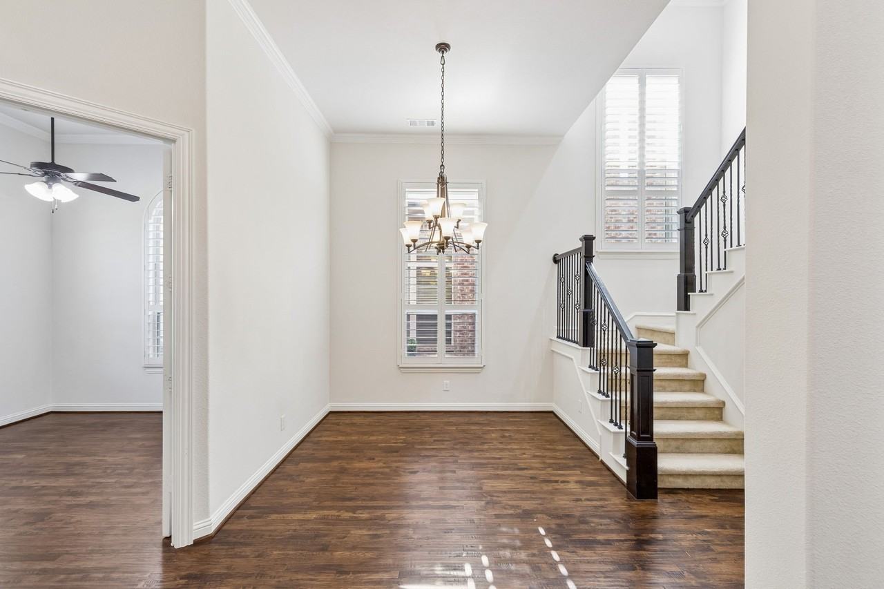408 Vine St - Photo 6 of 36