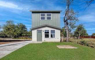 406 Grand Ave - Photo 1 of 1