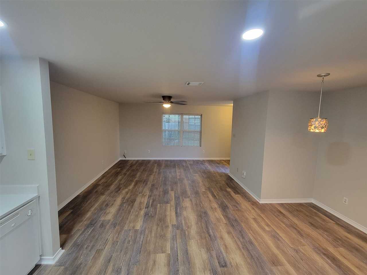 11915 Metmora Ct - Photo 6 of 8