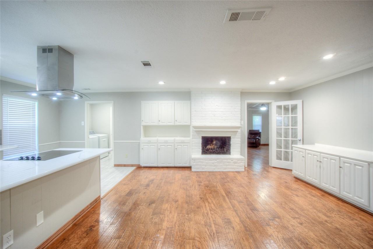 530 Lawnmeadow Dr - Photo 3 of 25