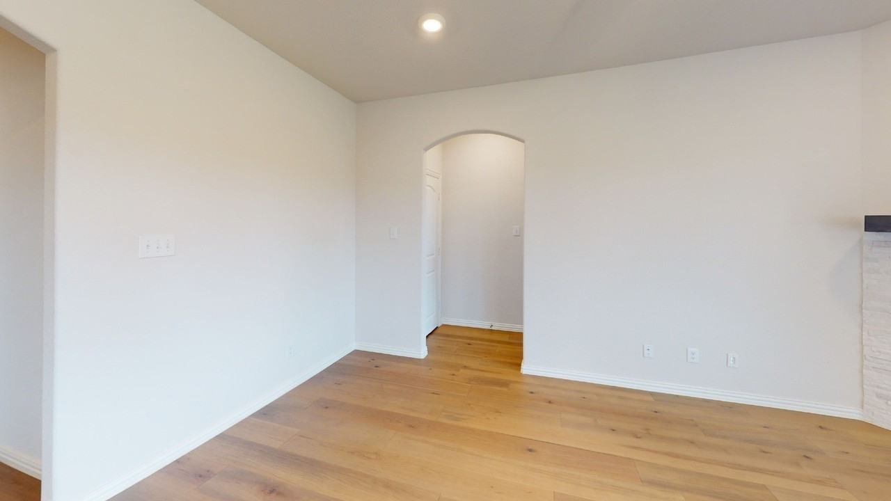 1004 Copper Smith Way - Photo 7 of 19