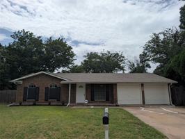 featured image of 633 Christie Ct