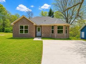 312 W Heron St - Photo 1 of 1