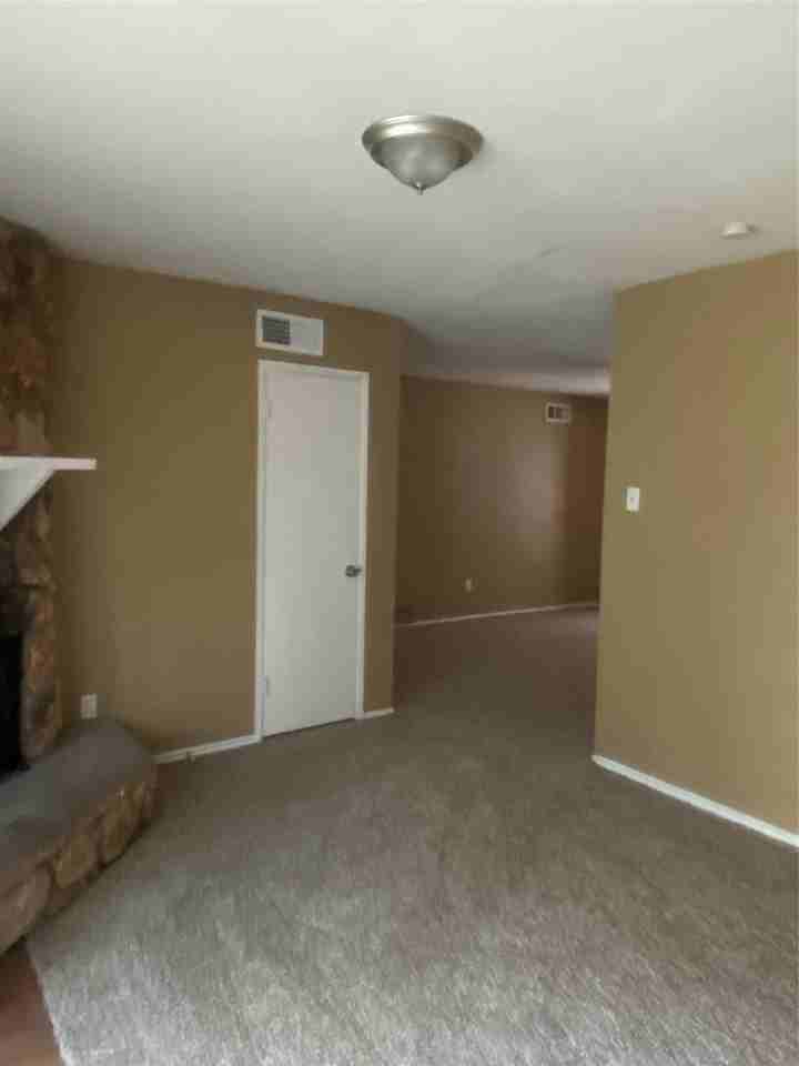 511 Seaside Dr - Photo 6 of 19