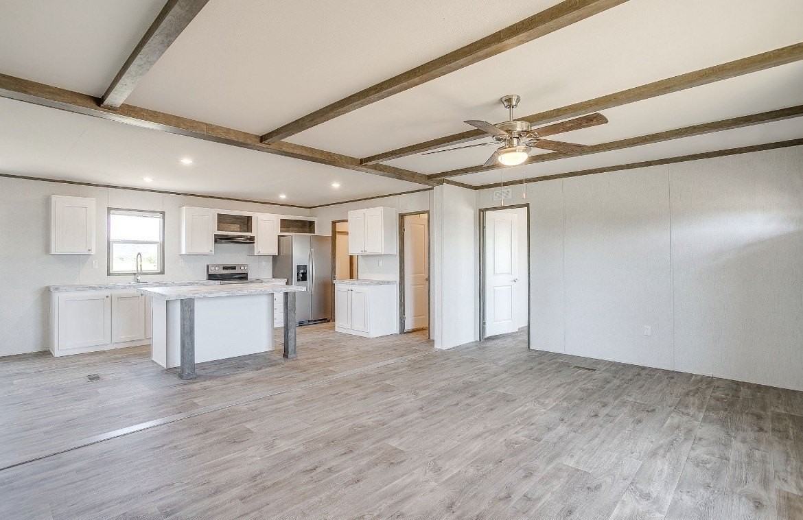 21 Kenzi Drive - Photo 3 of 40
