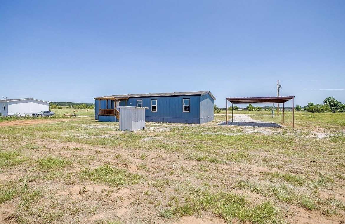 81 Kenzi - Photo 3 of 40