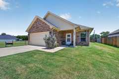 225 Santa Fe St - Photo 1 of 1