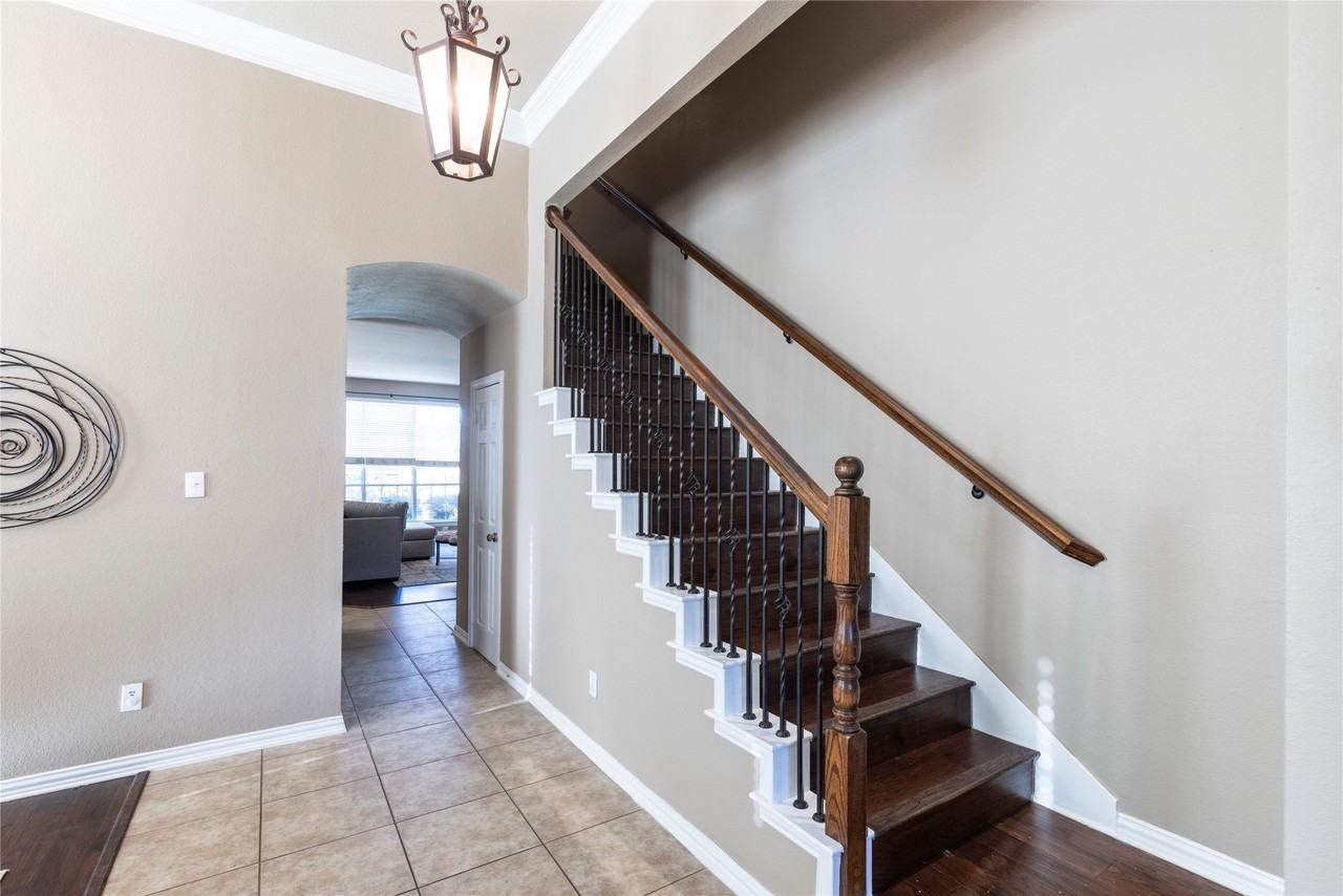 4073 White Porch Rd - Photo 5 of 40