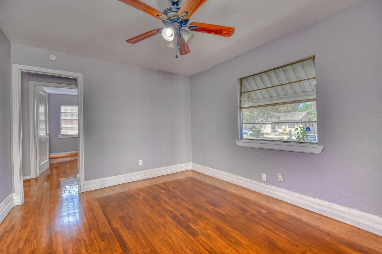 3330 Utah Ave - Photo 5 of 14