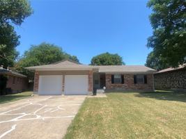 featured image of 323 Royal Ave