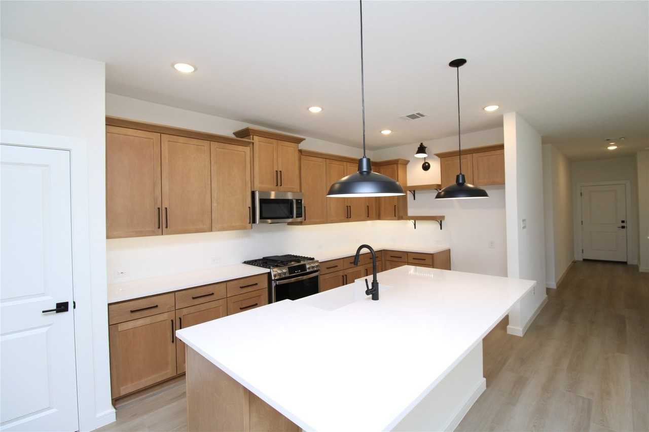 509 Ridgewood Dr - Photo 5 of 23