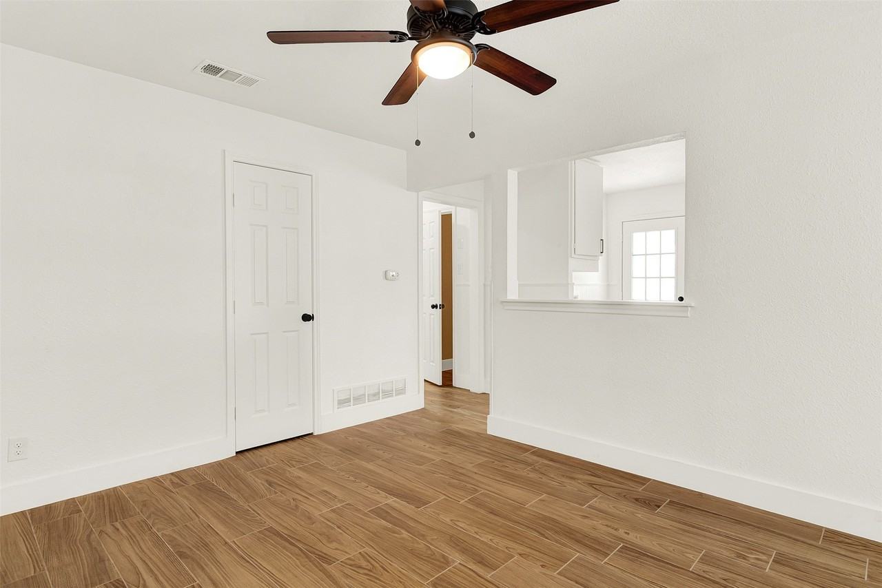 300 Hilltop Ave #A - Photo 6 of 24