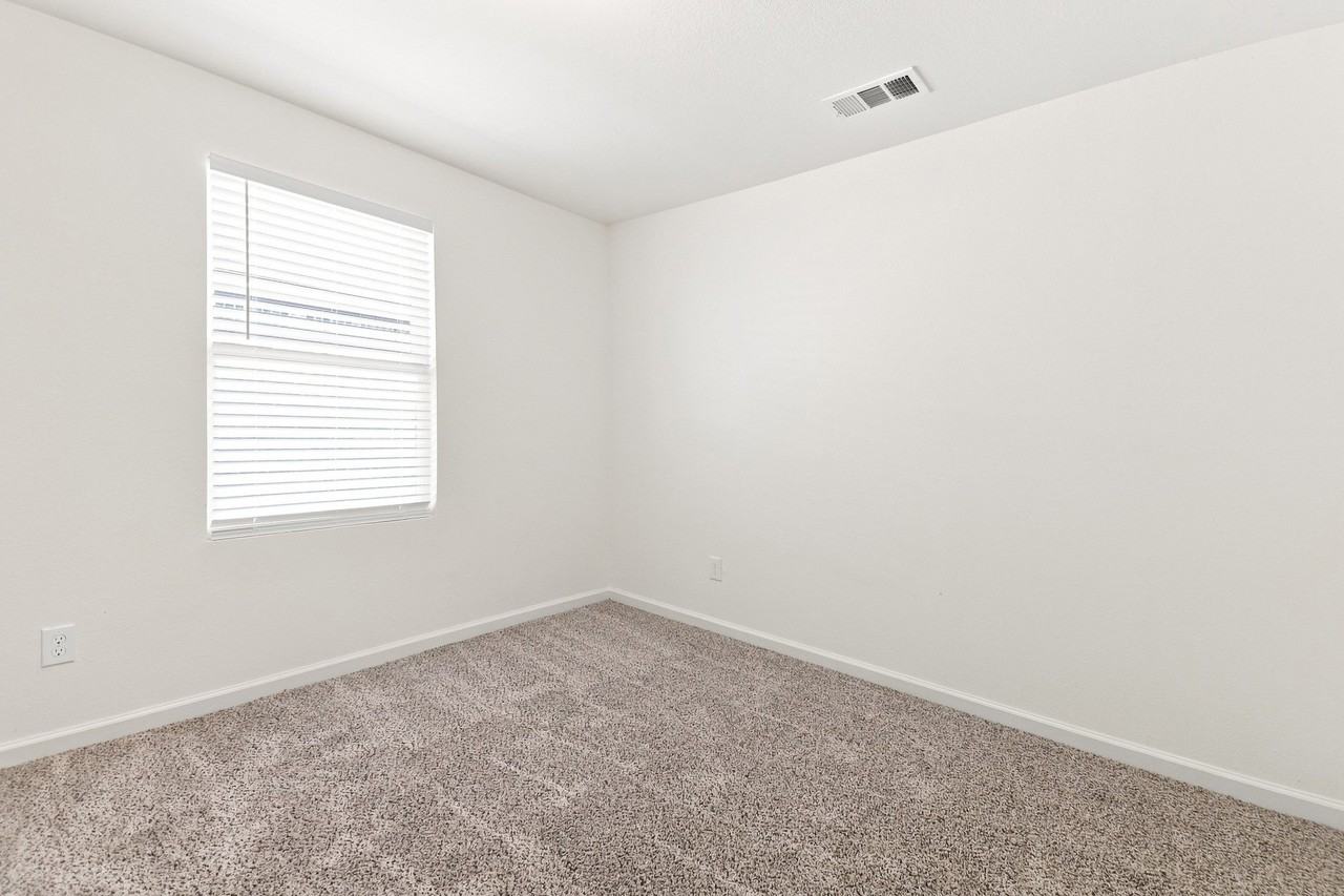 6520 Calico Ln - Photo 3 of 17