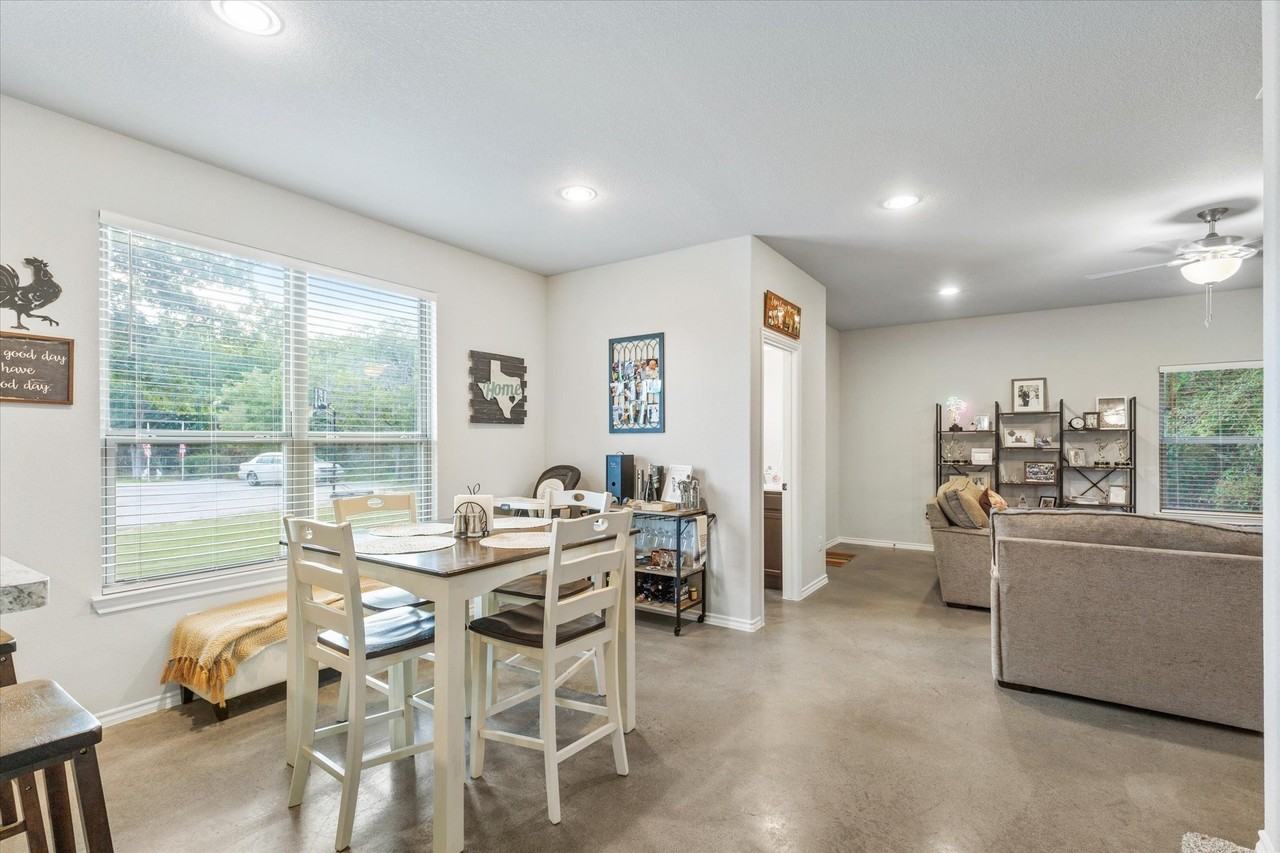 3800 Juniper Ct - Photo 5 of 27