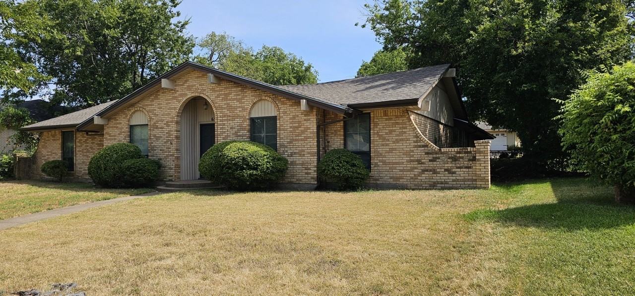 626 Little Creek Dr - Photo 2 of 31