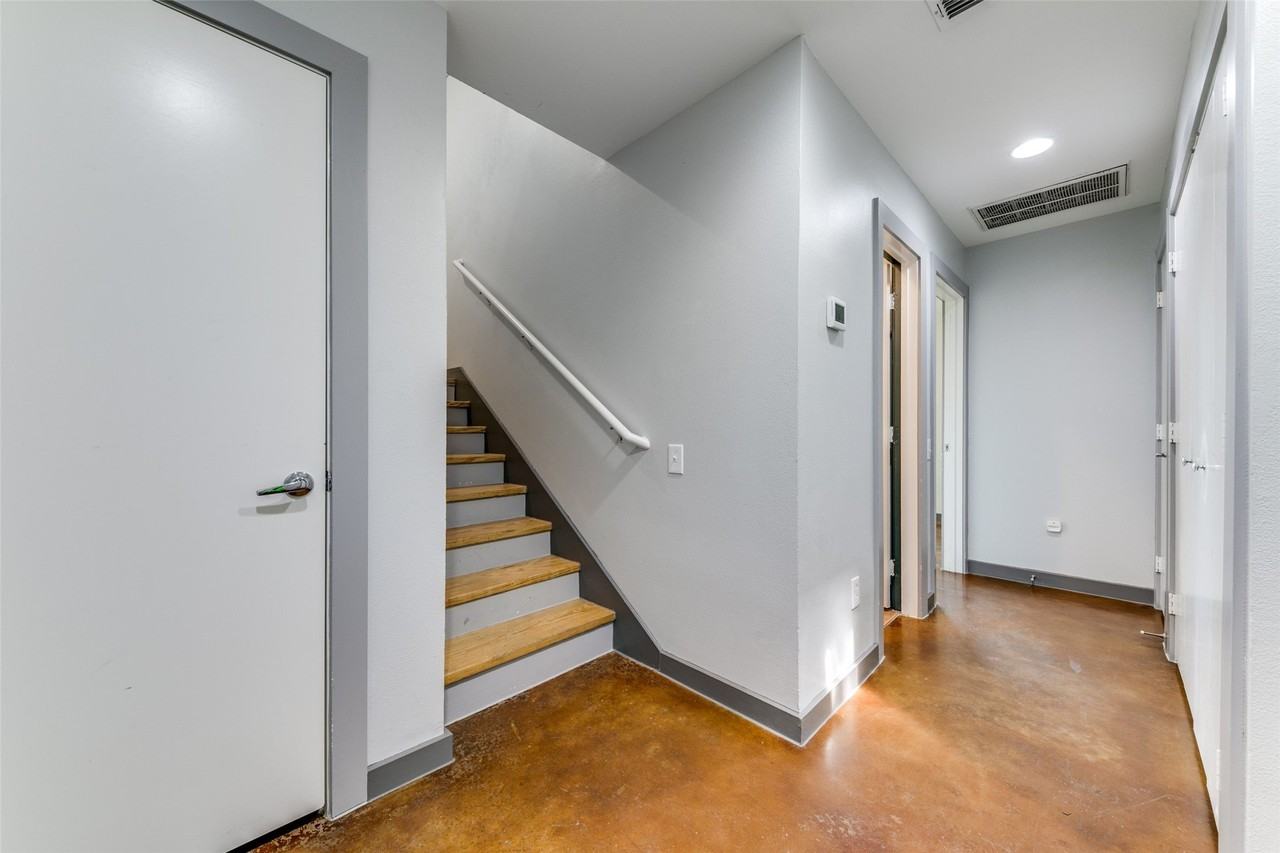 3801 San Jacinto St #B - Photo 2 of 23