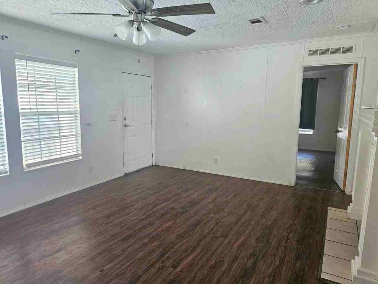 5917 14th St W #301 - Photo 4 of 9