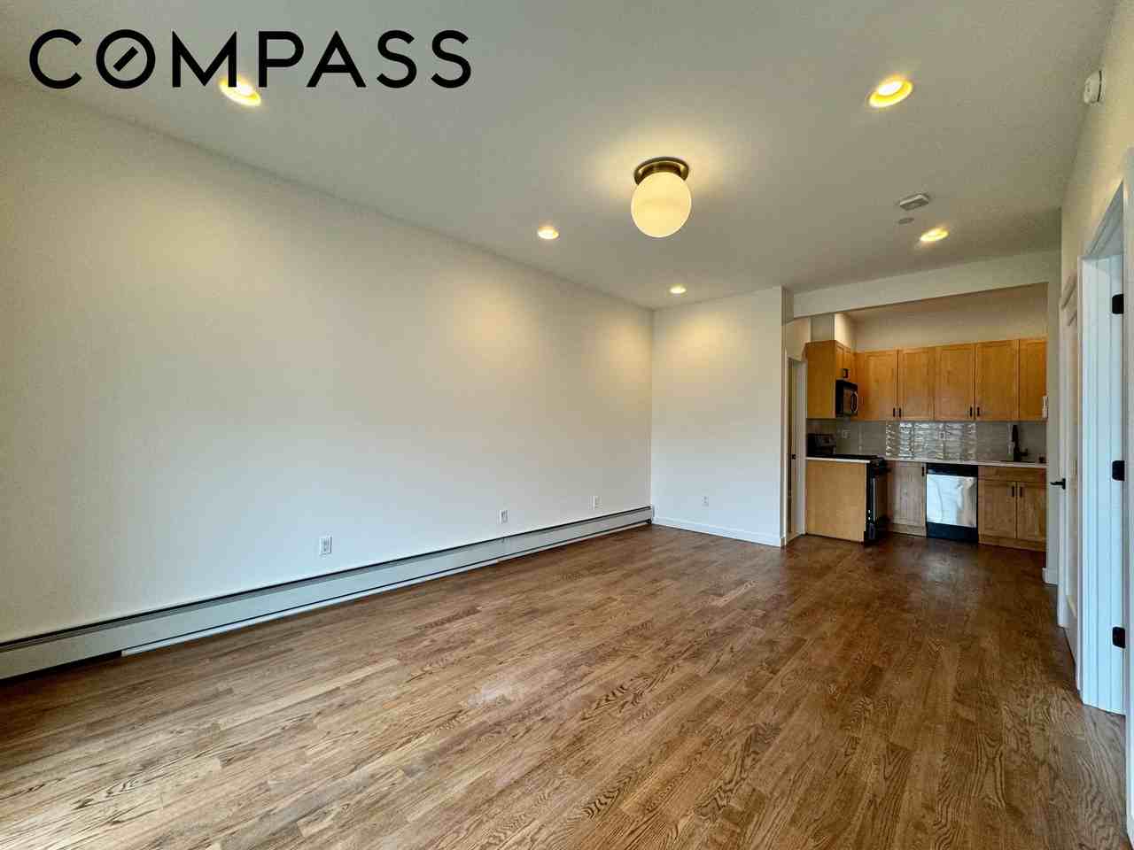 202 W 9th St #4A - Photo 2 of 16