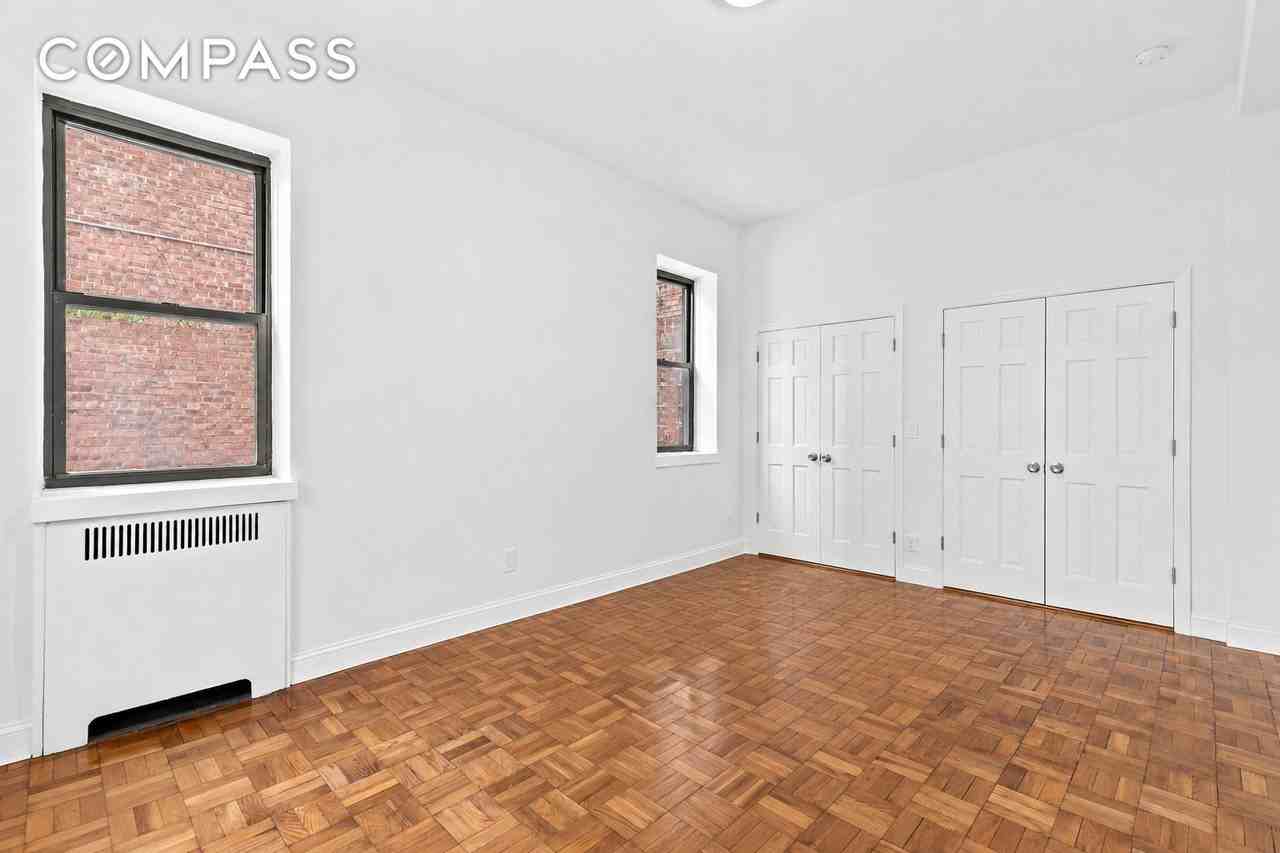 159-00 Riverside Dr W #1C70 - Photo 6 of 15