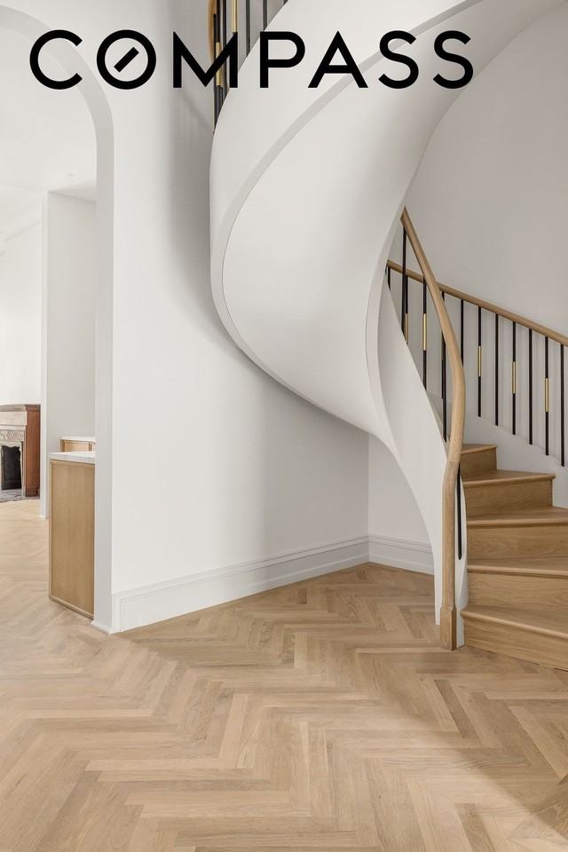 33 W 74th St #1 - Photo 5 of 21