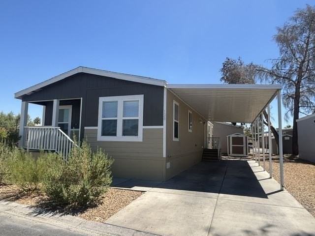 1601 S Sandhill Rd #0120 - Photo 2 of 2