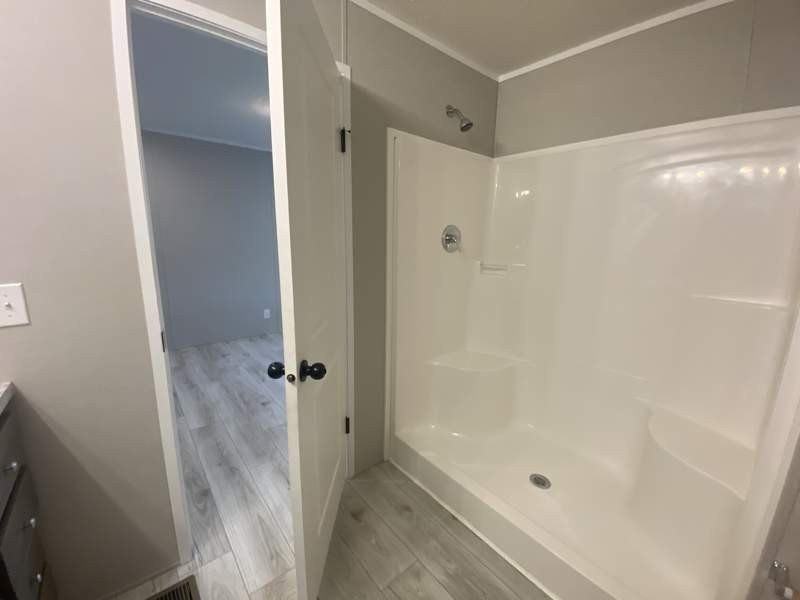 518 Murray Dr - Photo 6 of 19