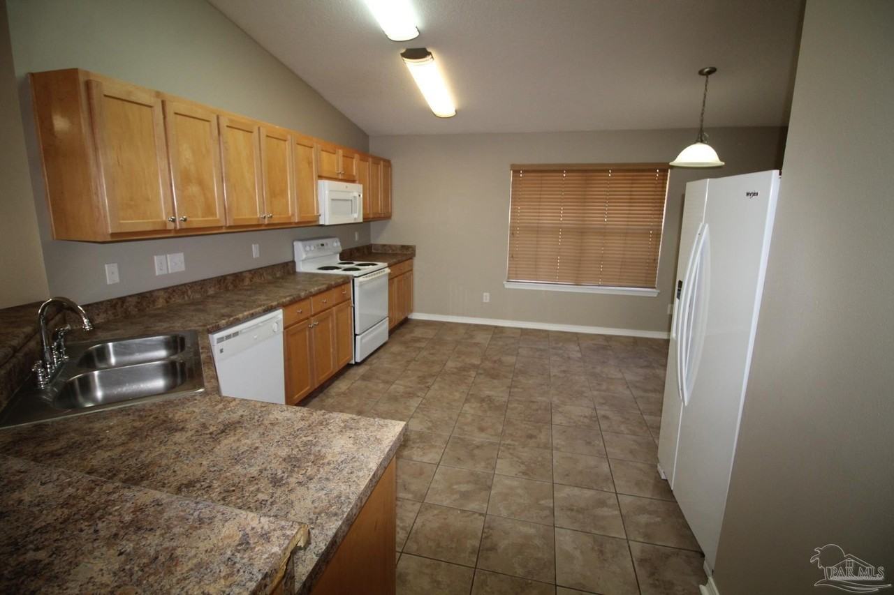 6533 Key West Rd - Photo 7 of 22